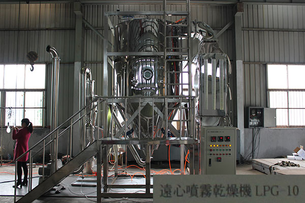 出口日本（běn）噴霧幹燥機1